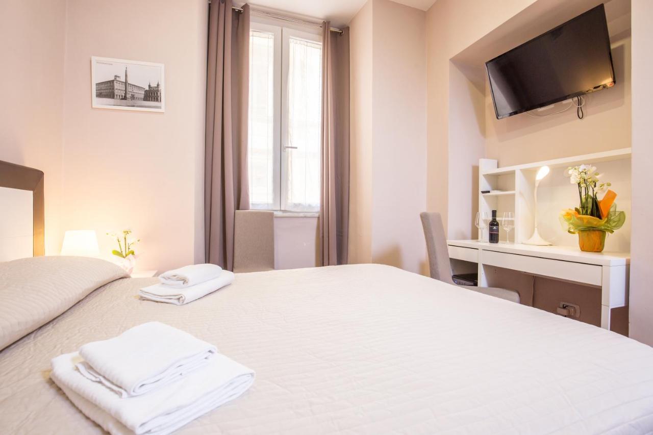 Azzurra Rooms ローマ エクステリア 写真