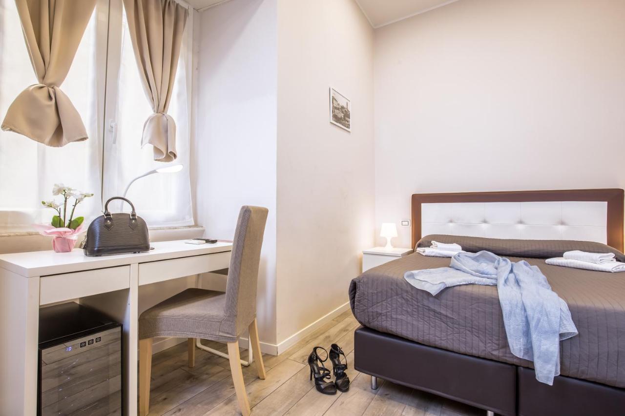 Azzurra Rooms ローマ エクステリア 写真