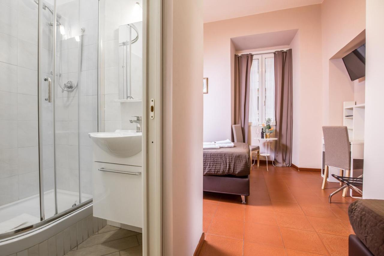 Azzurra Rooms ローマ エクステリア 写真