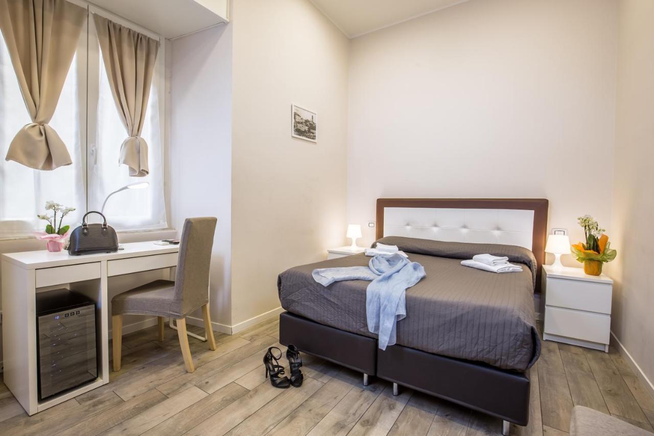 Azzurra Rooms ローマ エクステリア 写真