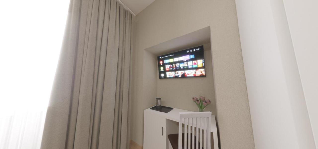 Azzurra Rooms ローマ エクステリア 写真